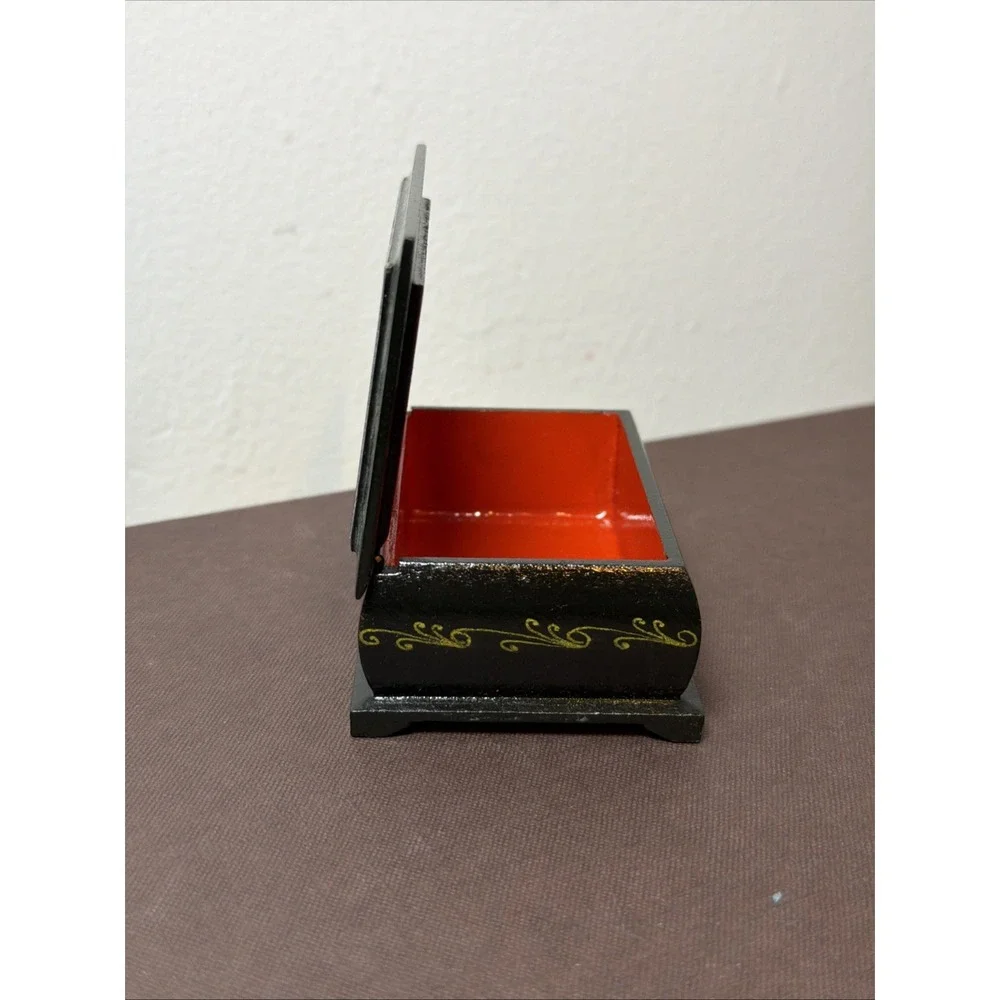 Vintage Russian Lacquer William Shakespeare Portrait Trinket Box Rare Keepsake